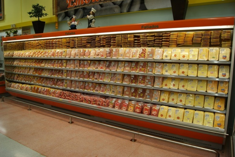 Expositor de Embandejados de Supermercado Itaperuna - Expositor de Legumes para Supermercado